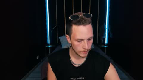 Leo online show from September 22, 4:17 pm