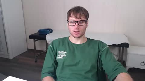 Snapshot of leoackerman chatting on October 18, 5:29 pm leoackerman online show from October 18, 5:29 pm