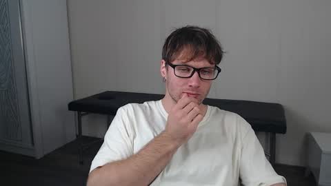 leoackerman online show from November 7, 8:01 pm