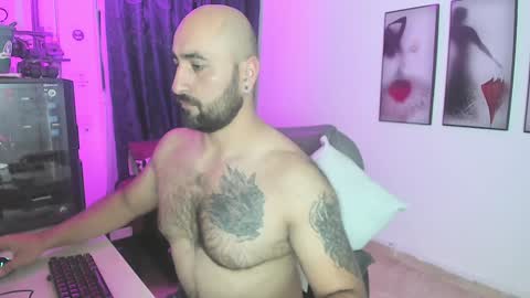 Leon online show from January 12, 2:24 am