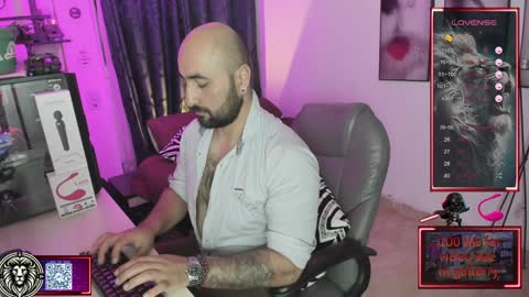 Leon online show from January 15, 11:19 pm