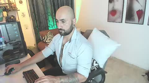 Leon online show from January 13, 8:58 am