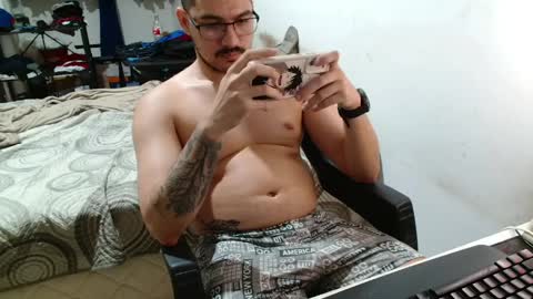 leonino231 online show from April 3, 11:34 pm