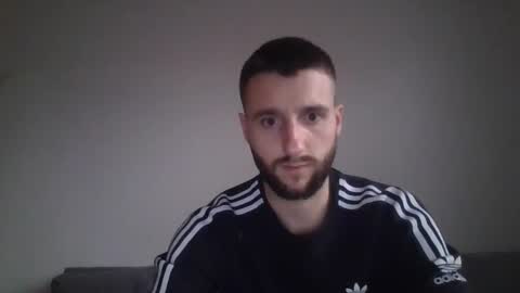 neoglo online show from February 23, 12:43 pm