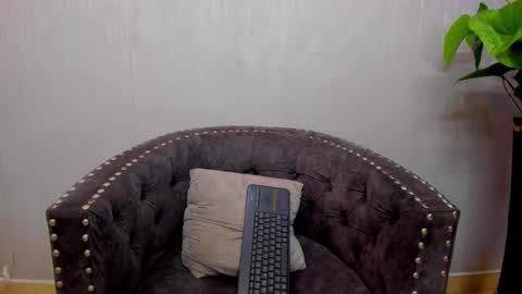 LevySteven online show from December 28, 8:26 am