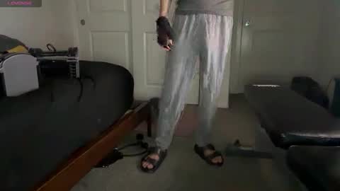 Dromaeosaurex online show from December 16, 9:05 am