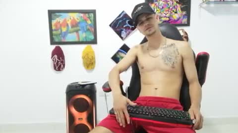 Andres online show from November 10, 11:09 pm