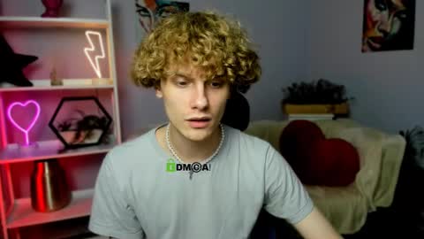 Liam online show from March 8, 10:28 am