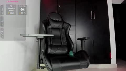 Liam online show from January 12, 4:05 am