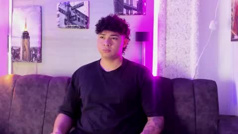 liam online show from December 4, 12:34 pm