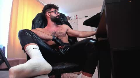 Liam online show from February 23, 9:44 am