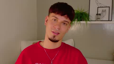 Snapshot of liamthunder05_ chatting on October 7, 7:51 pm Liam Thunder online show from October 7, 7:51 pm