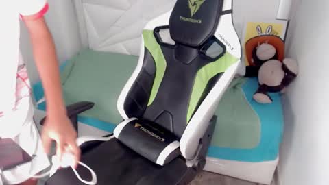 LIAR online show from February 15, 8:06 pm