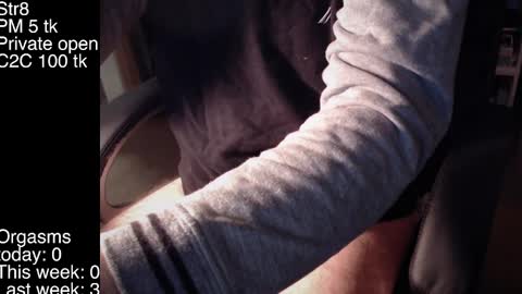 liebestool8 online show from February 4, 12:33 pm