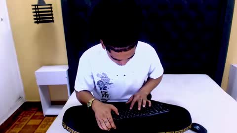 Snapshot of lihanjor_23 chatting on February 14, 11:10 pm Lihan online show from February 14, 11:10 pm