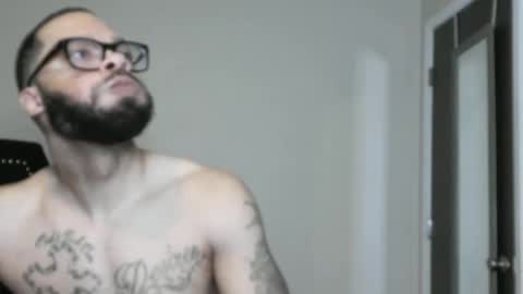 liightsinlover online show from April 28, 2:11 pm