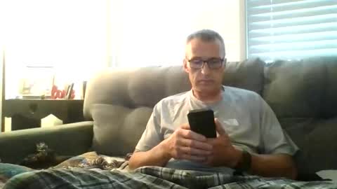 Like2watchuwatchme online show from October 29, 1:25 pm