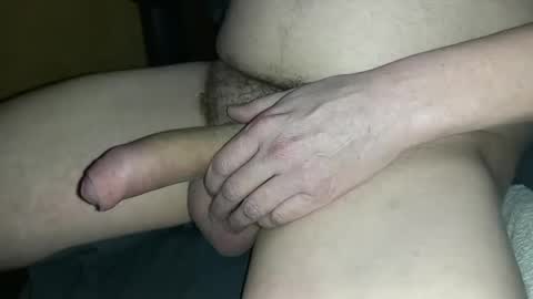 Snapshot of likefeet357 chatting on January 28, 4:52 pm likefeet357 online show from January 28, 4:52 pm
