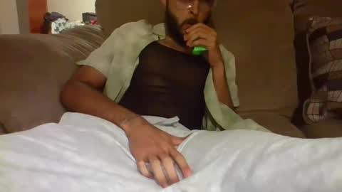 Snapshot of lil_chodey chatting on September 28, 6:33 am Pablo online show from September 28, 6:33 am