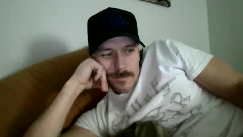 Snapshot of lildeer1980 chatting on January 25, 1:32 am lildeer1980 online show from January 25, 1:32 am