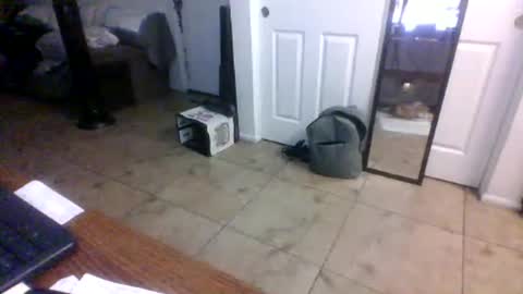 lilpackage69 online show from November 6, 3:53 am