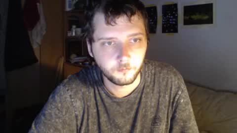 littlealien7 online show from October 17, 6:06 am