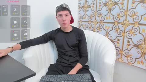 DANNY online show from November 18, 2:54 pm