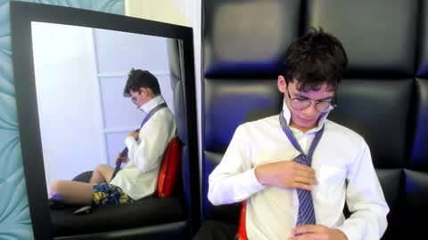 MAX online show from September 11, 12:26 pm