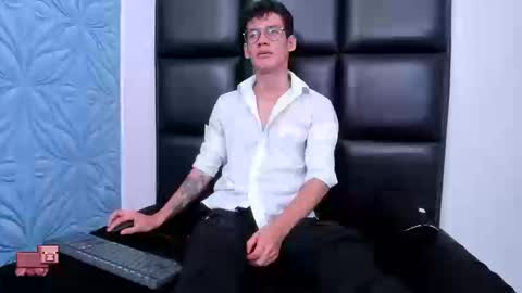 MAX online show from September 23, 2:16 pm