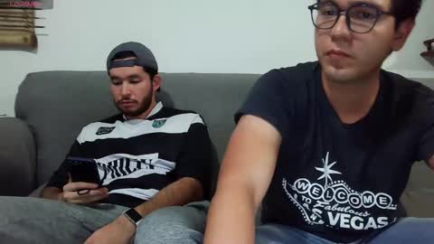 Lobo online show from October 28, 3:31 am