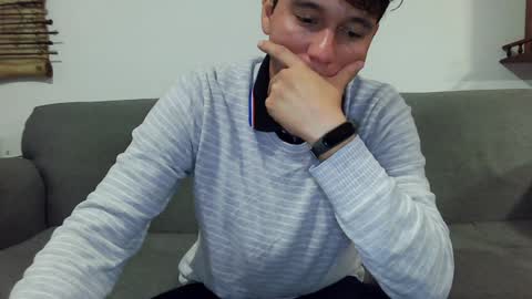 Lobo online show from January 18, 3:02 am