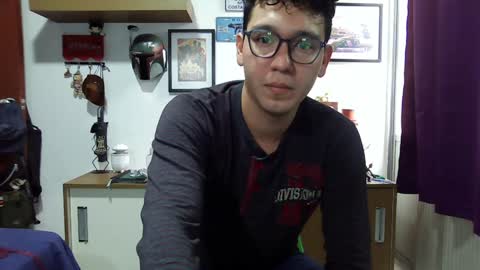 Lobo online show from January 7, 3:22 pm