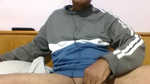 lodovicense1984 online show from October 23, 11:30 pm