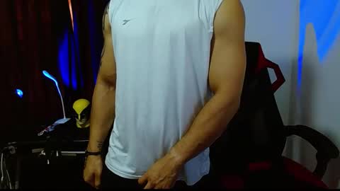 Loganandrwz online show from March 6, 10:40 pm