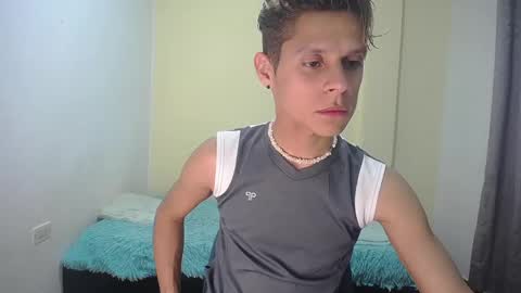 Snapshot of loganevans8 chatting on January 11, 9:47 am Logan online show from January 11, 9:47 am