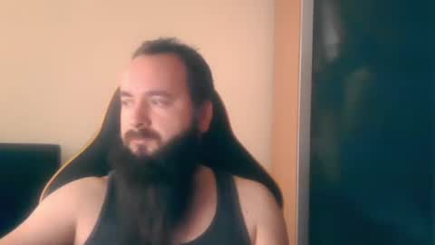 london_man1988 online show from October 23, 8:07 am