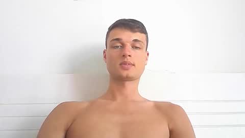 london_tomy online show from February 15, 10:07 pm