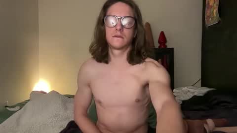 longdickelijah online show from March 28, 10:48 am