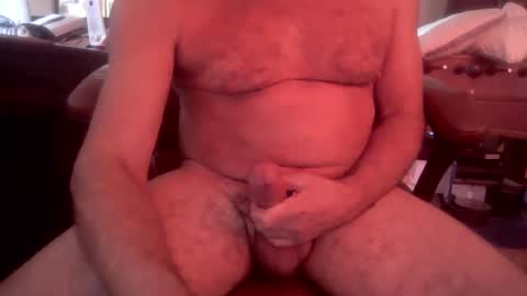 Snapshot of longgamer chatting on January 5, 7:39 pm longgamer online show from January 5, 7:39 pm