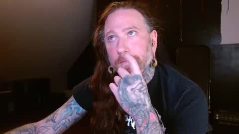 longhair online show from February 11, 1:31 am