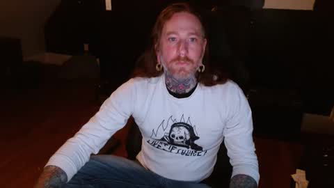 longhair online show from December 16, 8:58 pm