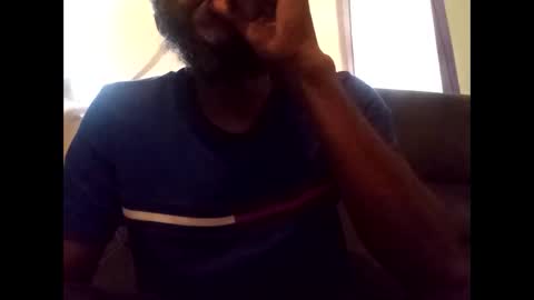 Snapshot of longstrokes5 chatting on September 21, 1:22 pm longstrokes5 online show from September 21, 1:22 pm