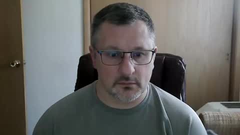 lookin75 online show from March 2, 8:49 pm