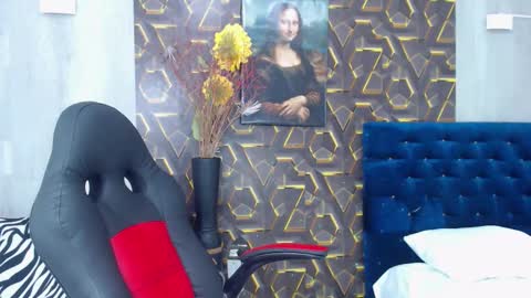 Snapshot of lord_jamess_ chatting on October 18, 8:14 pm jamess online show from October 18, 8:14 pm
