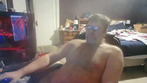 Snapshot of lordimaran chatting on February 26, 11:20 am lordimarans room online show from February 26, 11:20 am