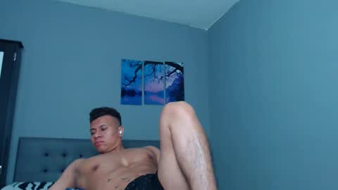 Snapshot of lothbrok_strong chatting on September 20, 1:38 am lothbrok online show from September 20, 1:38 am