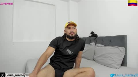 louis_marley_ online show from April 3, 2:41 am