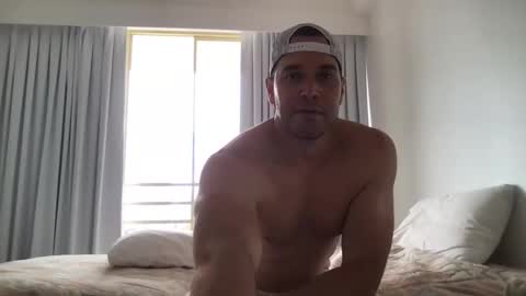 lovelyaussie23 online show from October 25, 9:16 pm