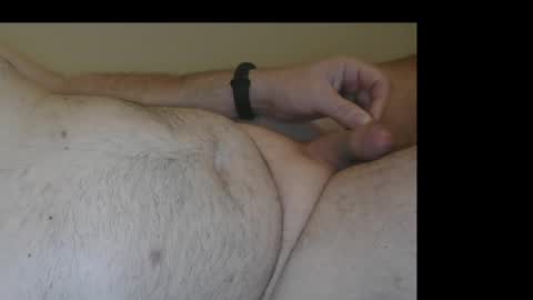 Snapshot of lovelybear2000 chatting on January 4, 9:54 am lovelybear2000 online show from January 4, 9:54 am