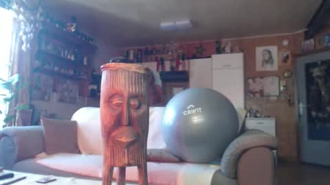 aaron online show from April 5, 1:51 pm